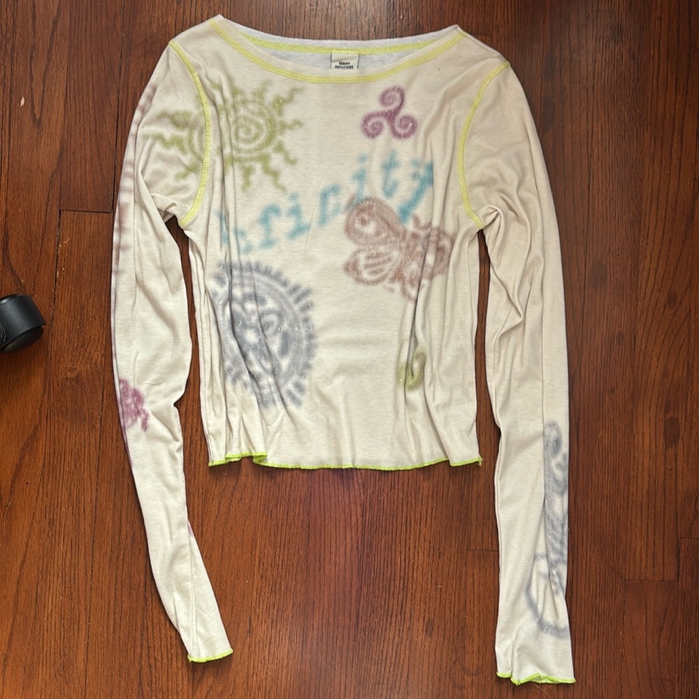 urban outfitters airbrushed long sleeve baby tee